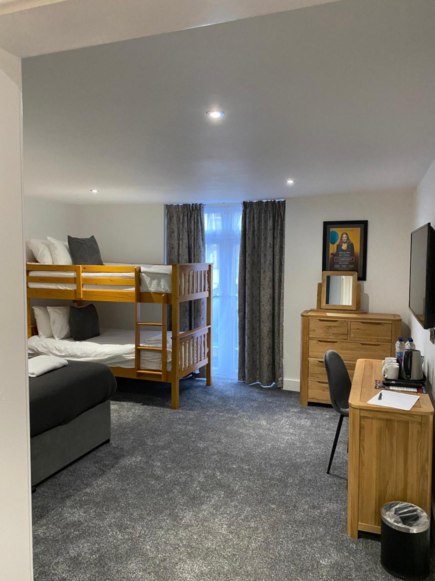 Carlton Hotel Ilfracombe Esterno foto